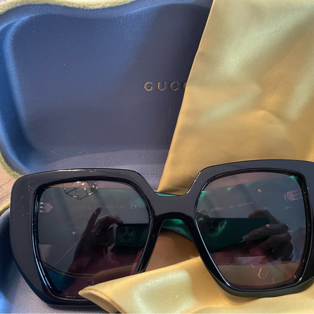 Gucci Black Sunglasses